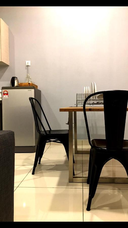 7 Mins Klcc Next To Hospital Gleneagle Apartment Kuala Lumpur Ngoại thất bức ảnh